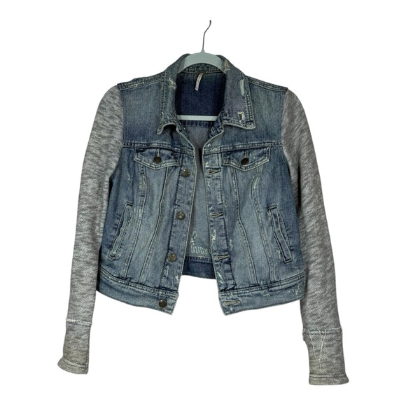Free People Distressed Denim Jean Jacket With Gray Knit Long Sleeves Size XS - Picture 2 of 13